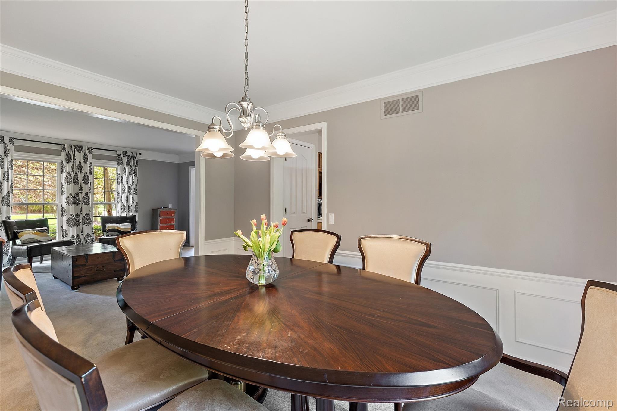 46936 Mornington Road Canton, MI 48188 - Photo 16 of 42 46936 Mornington Rd-20.jpg