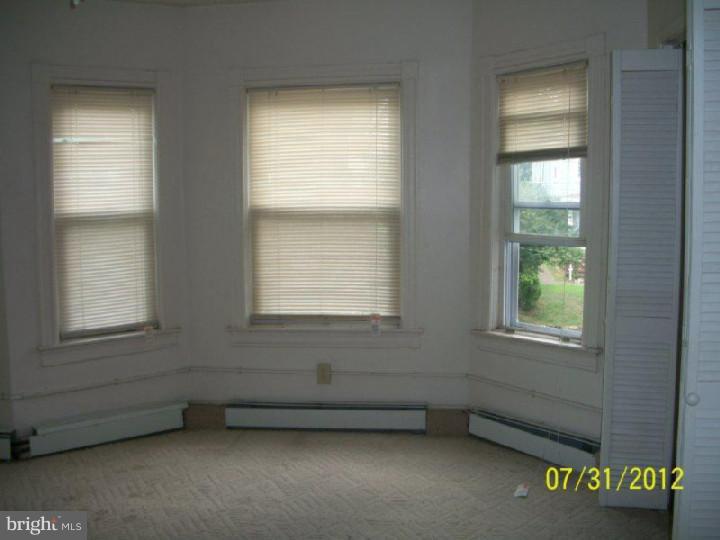 567 Rutherford Avenue Trenton, NJ 08618 - Photo 16 of 20 Gallery Image 16