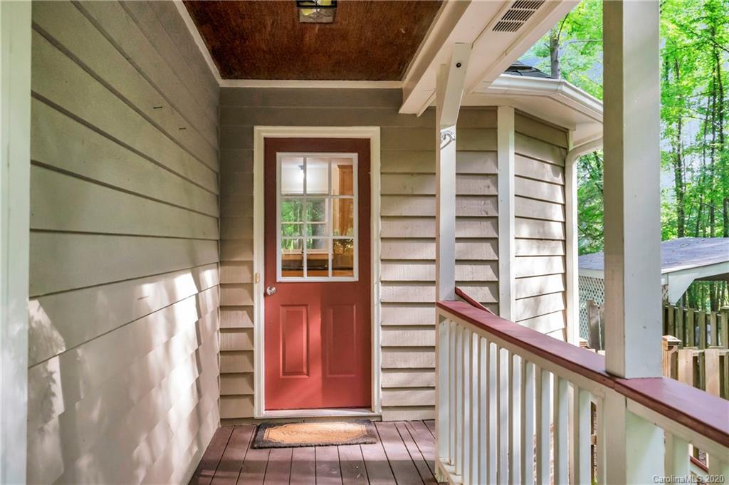 7109 New Town Road Waxhaw, NC 28173 - Photo 3 of 31 a view of a brick house with a large window