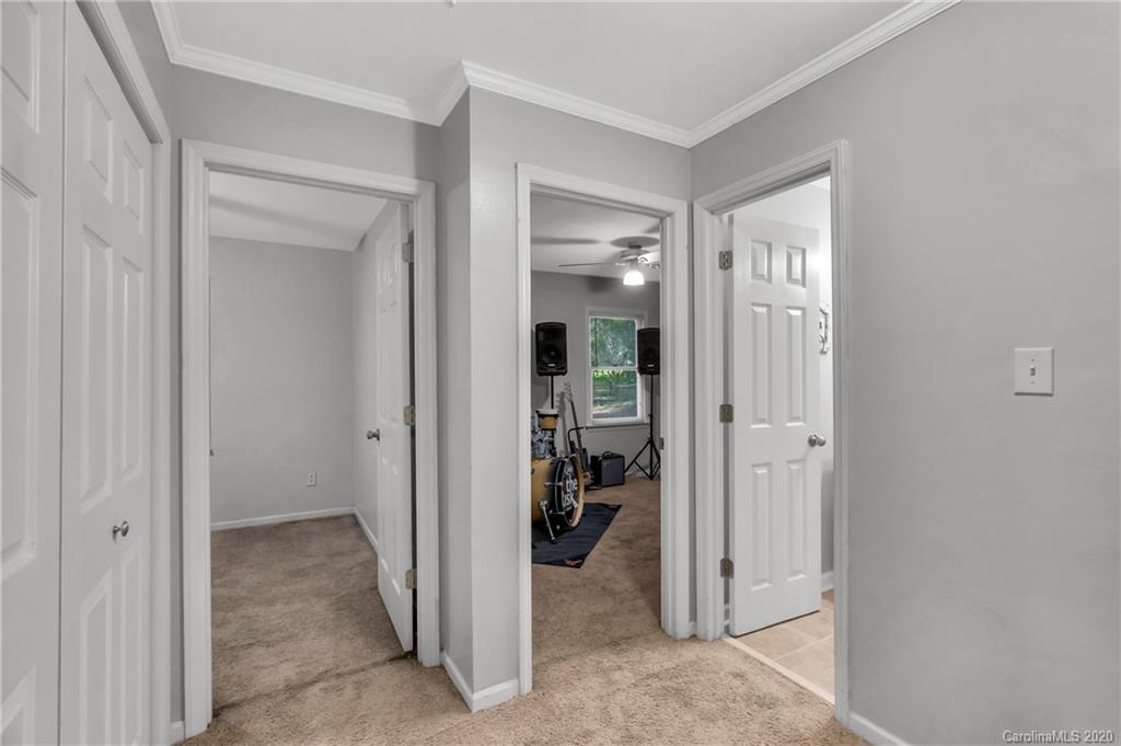 7109 New Town Road Waxhaw, NC 28173 - Photo 23 of 31 a view of a livingroom and a hallway