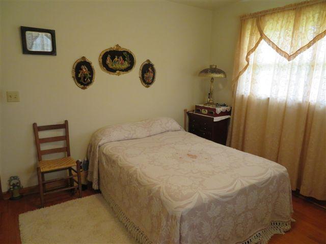 2373 GW Loy Road New Market, TN 37820 - Photo 17 of 33 MASTER BR