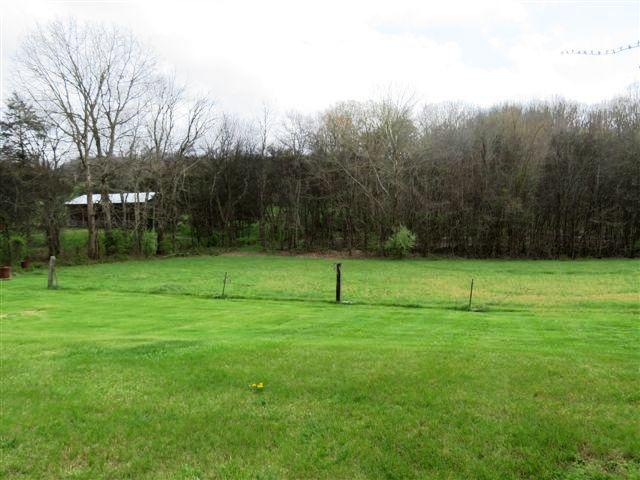 2373 GW Loy Road New Market, TN 37820 - Photo 32 of 33 SPACIOUS & LEVEL 2.03 ACRES