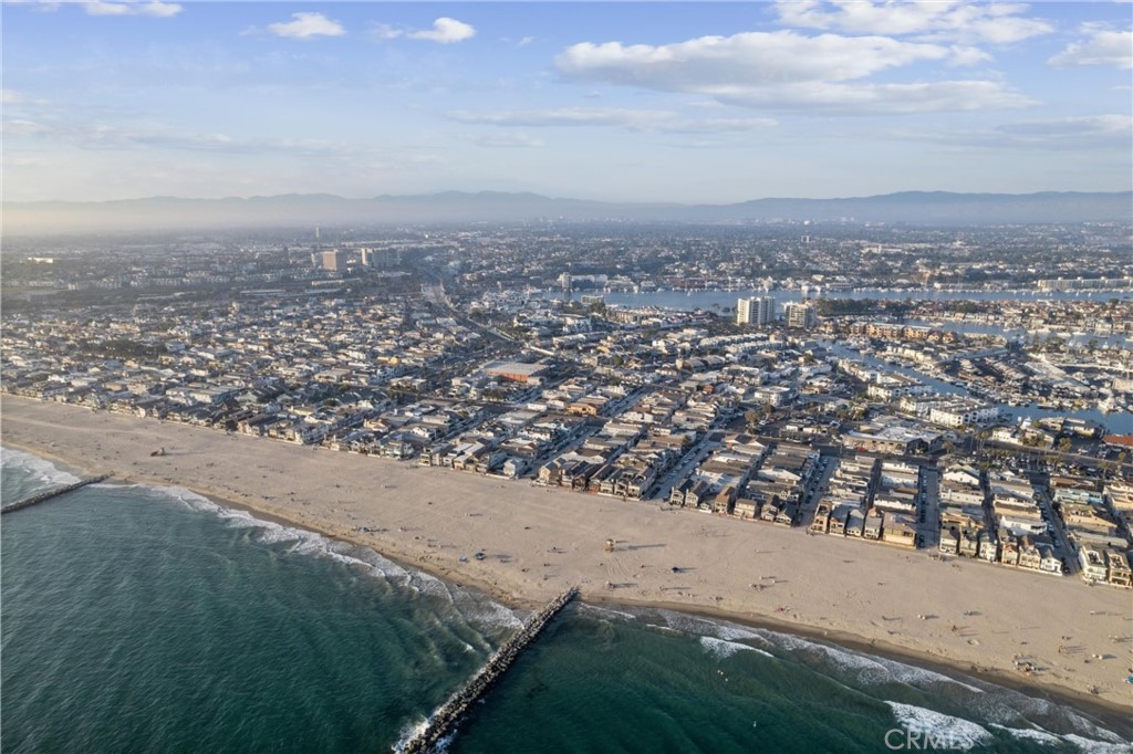 2804 West Oceanfront Newport Beach, CA 92663 - Photo 38 of 41 an aerial view of residential building and trees