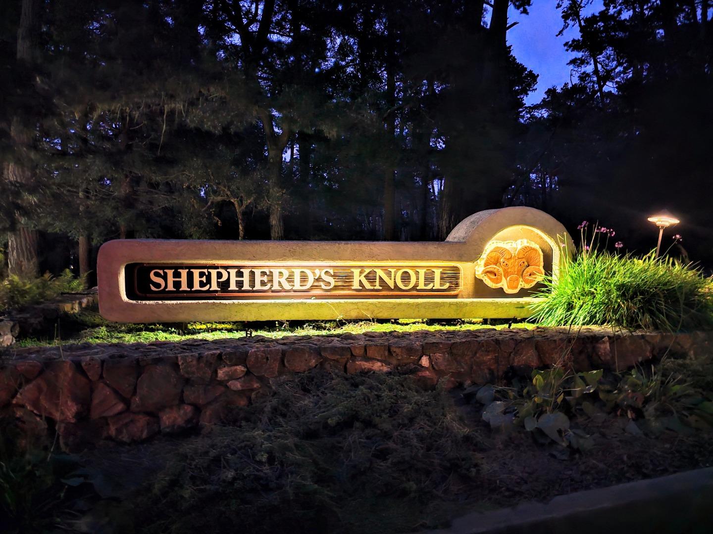 40 Shepherds Knoll Road, Unit 40 Monterey, CA 93940 - Photo 5 of 52 a sign that is on a brick wall