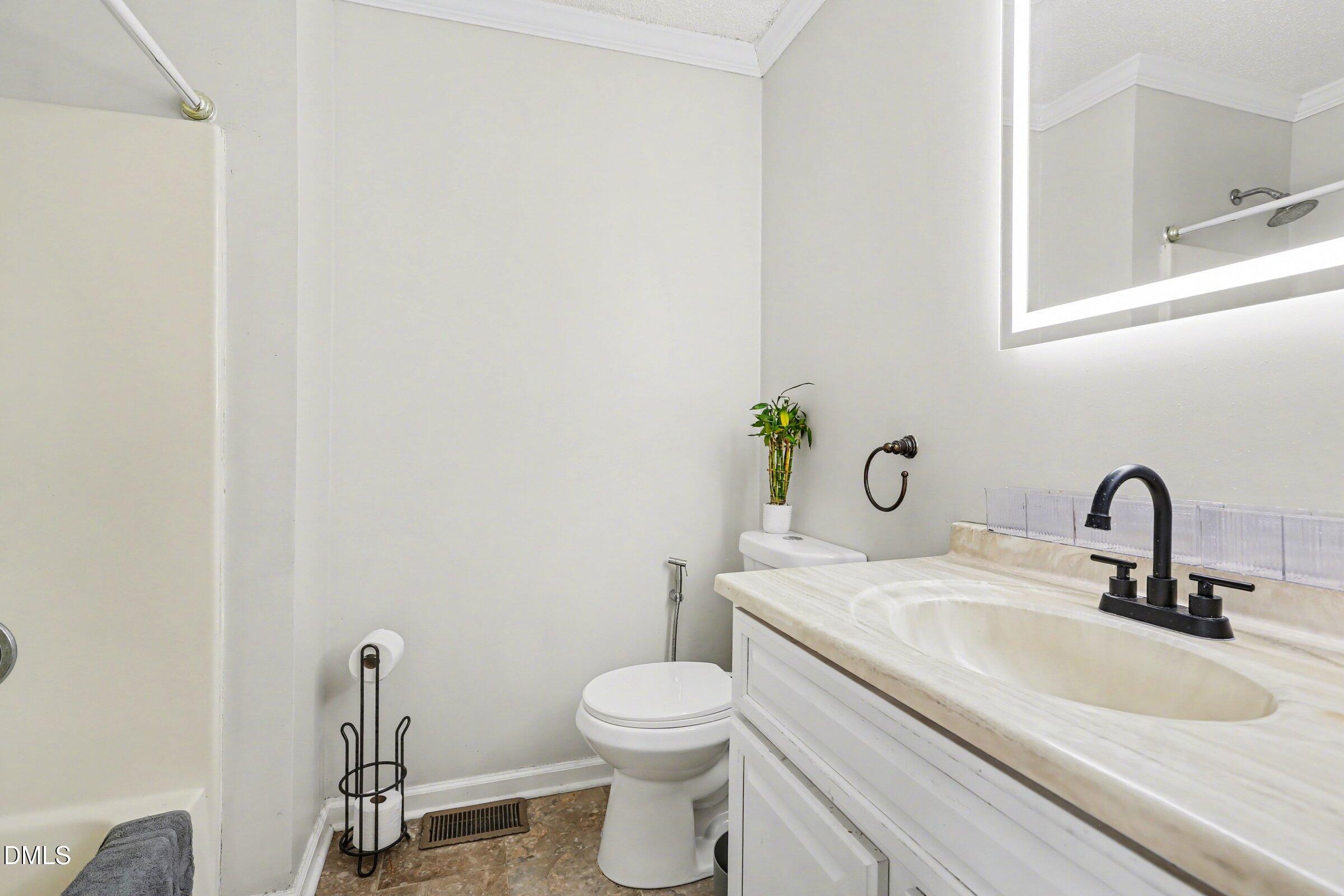 7916 Mandrel Way Raleigh, NC 27616 - Photo 31 of 35 026_file_9640