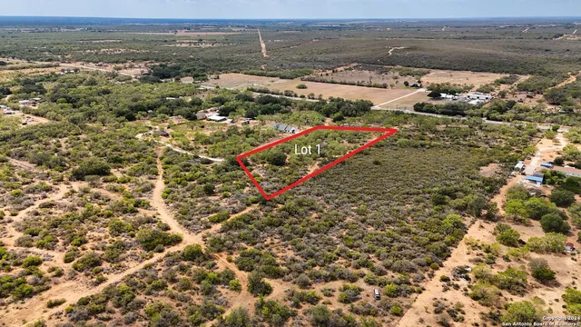 $77,500 | 0 Fm 1343, Devine, TX 78016