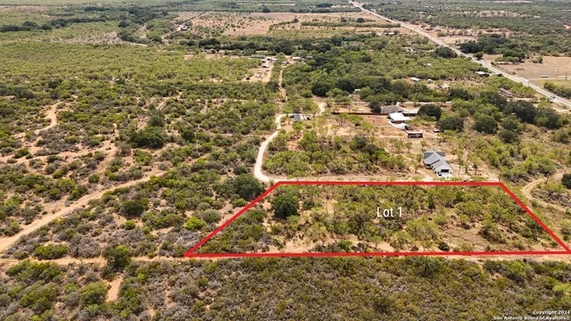 $77,500 | 0 Fm 1343, Devine, TX 78016