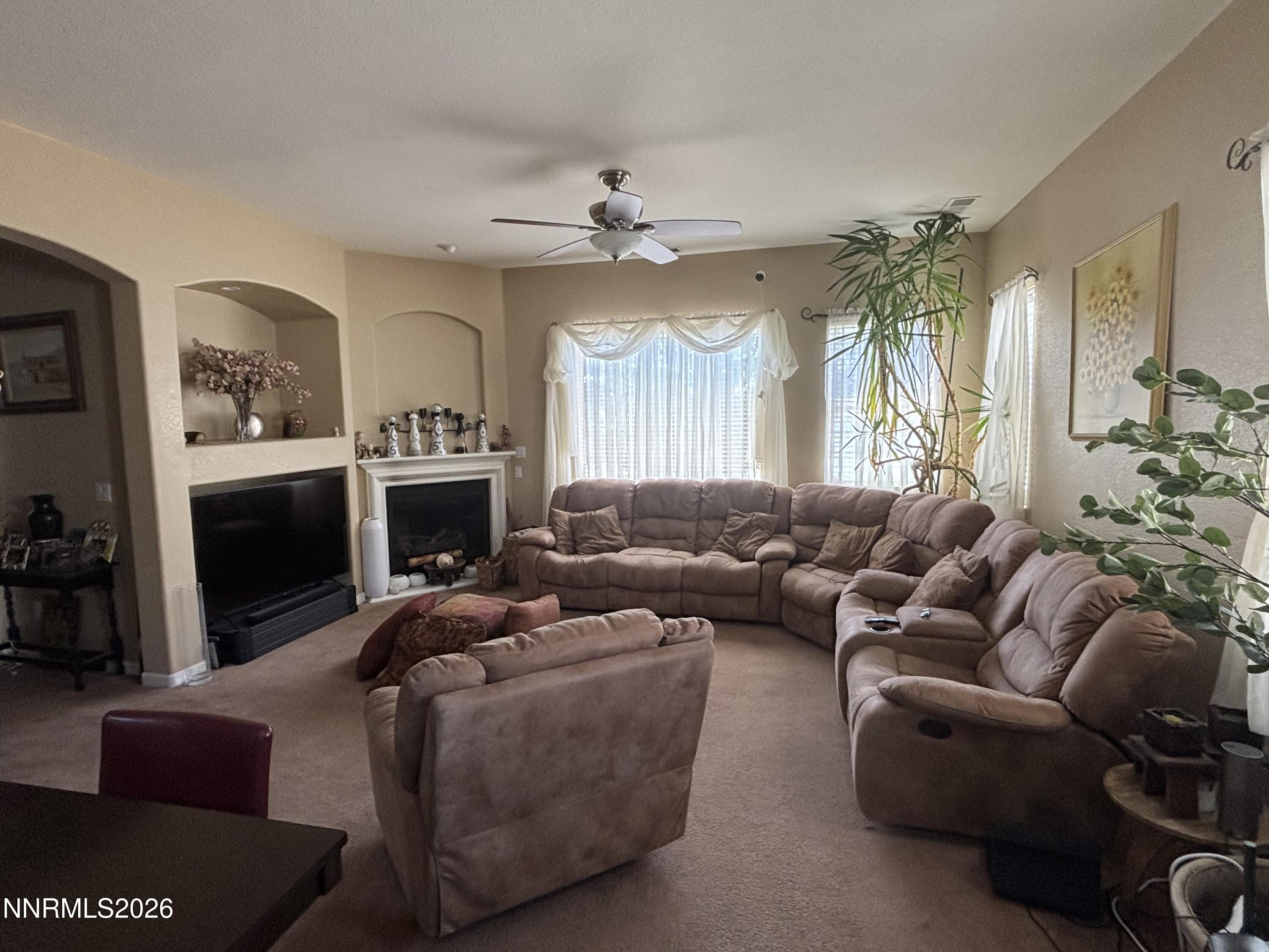 2961 North Fork Road Fernley, NV 89408 - Photo 3 of 18 LIVING ROOM 1
