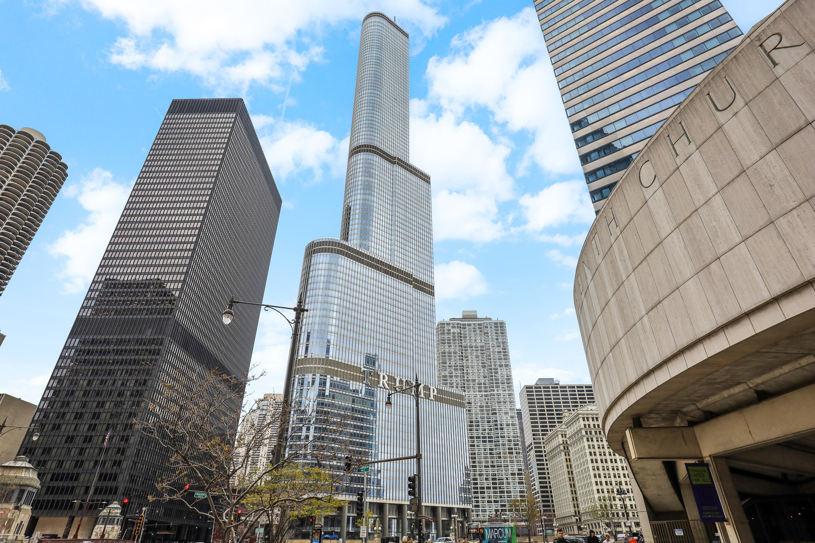 401 North Wabash Avenue, Unit 66A Chicago, IL 60611 - Photo 26 of 26 a view of a tall building