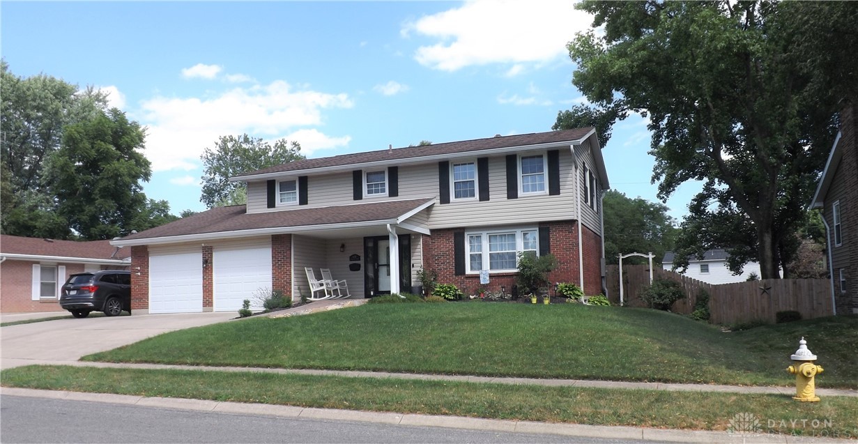 4138 Silver Oak Street Riverside, OH 45424 - Photo 2 of 54