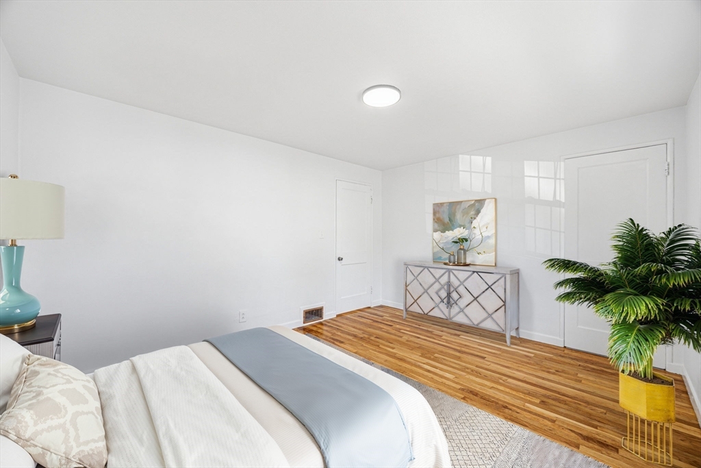 19 Keyes Street Quincy, MA 02169 - Photo 18 of 36