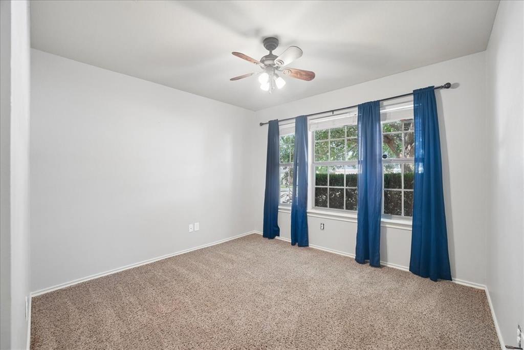 809 Rambling Court Granbury, TX 76049 - Photo 16 of 21