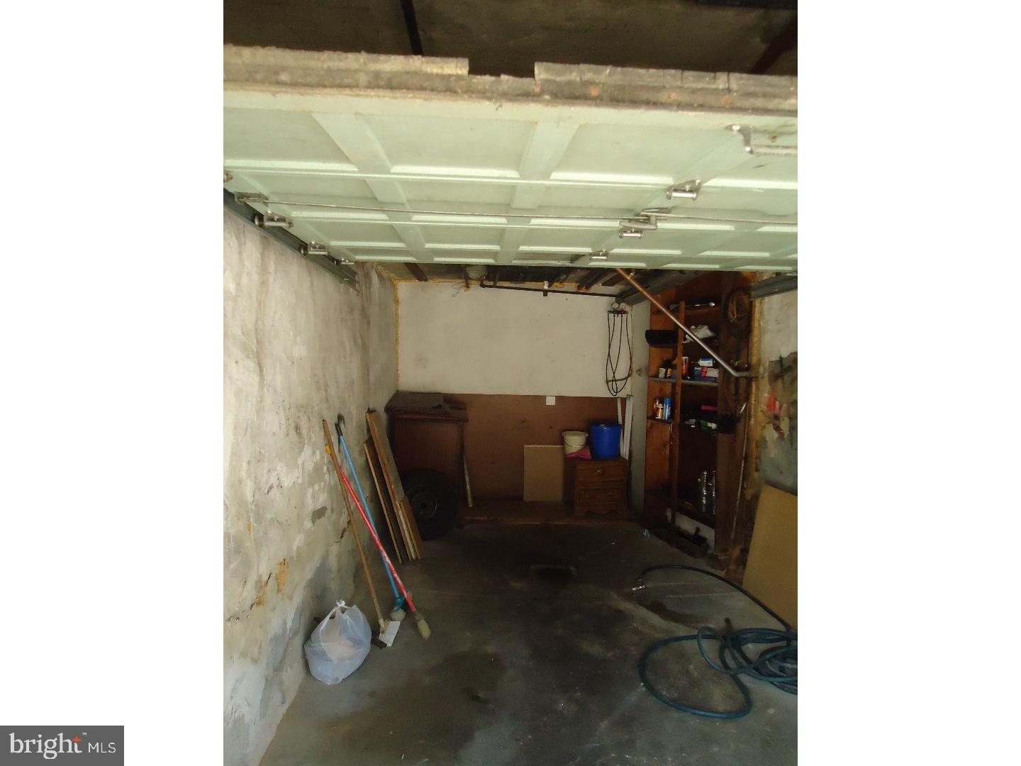 6043 North 3rd Street Philadelphia, PA 19120 - Photo 16 of 19 Garage