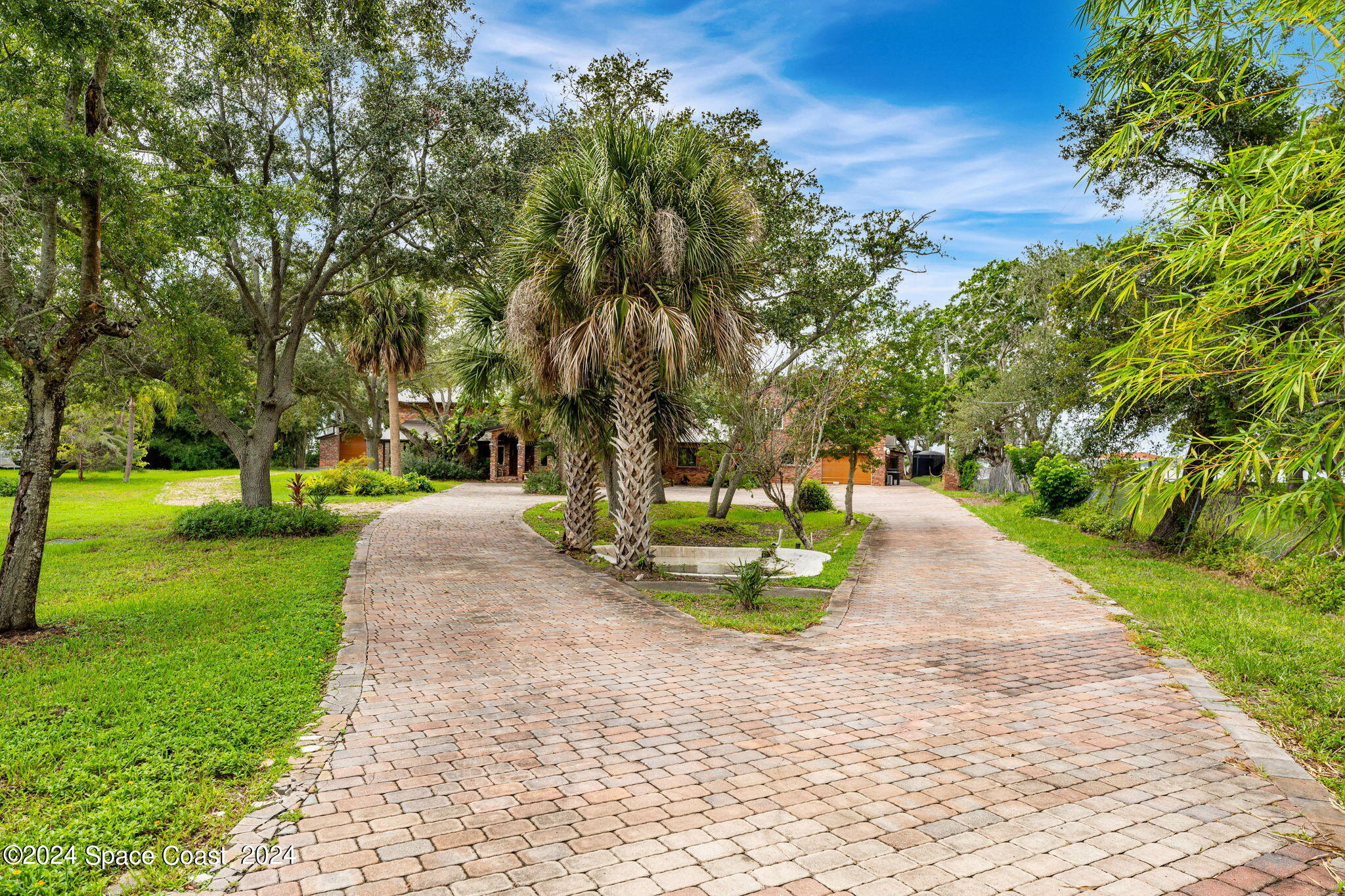 4205 Crooked Mile Road Merritt Island, FL 32952 - Photo 5 of 66 3-web-or-mls-DSC01182