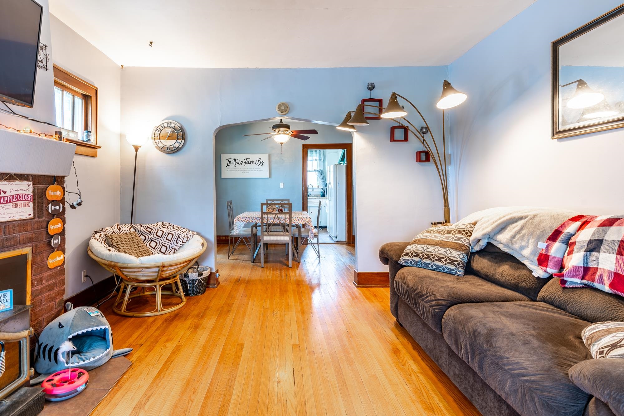 2528 Eade Avenue Fort Wayne, IN 46805 - Photo 4 of 28