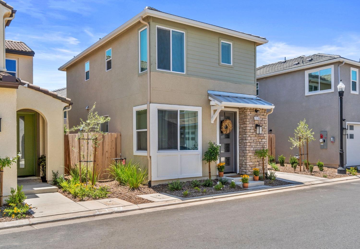 1118 Significant Way West Madera, CA 93636 - Photo 3 of 23 Gallery Image 3