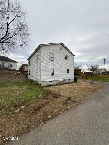 $239,900 | 1108-1110 Fairview Avenue, Unit 3, Kingsport, TN 37660