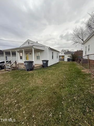 $239,900 | 1108-1110 Fairview Avenue, Unit 3, Kingsport, TN 37660