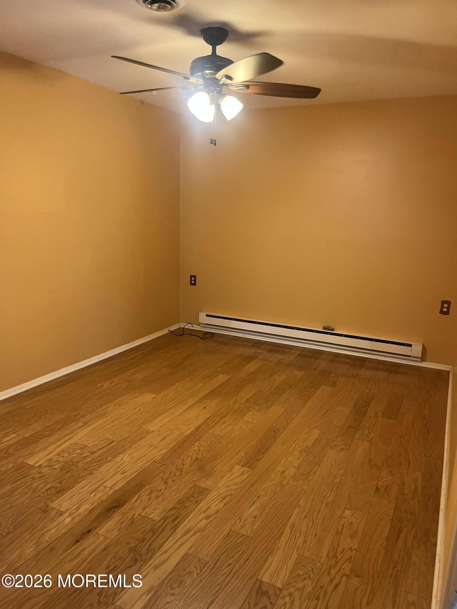 40 Sycamore Access Road, Unit 40 Manahawkin, NJ 08050 - Photo 5 of 27 Dining Room