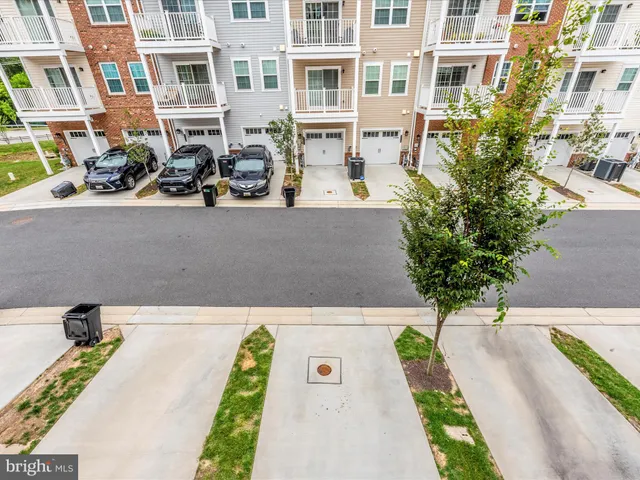 $399,999 | 9374 Seney Lane, Unit 567, Owings Mills, MD 21117