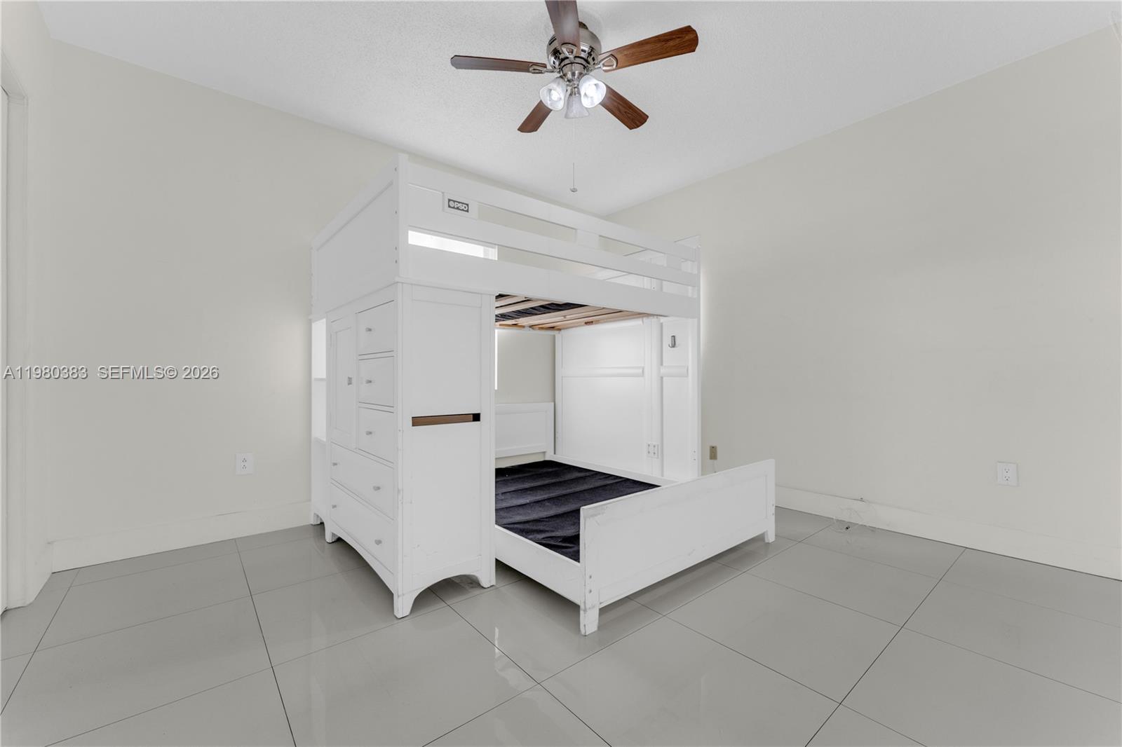 5271 Northwest 5th Street, Unit 5271 Miami, FL 33126 - Photo 12 of 15