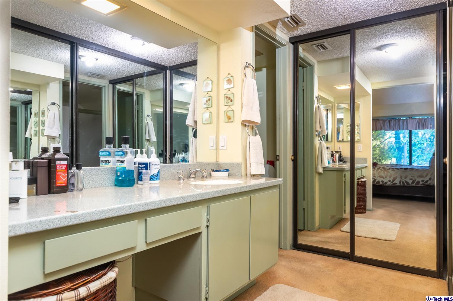 24 Aller Court Glendale, CA 91208 - Photo 21 of 39