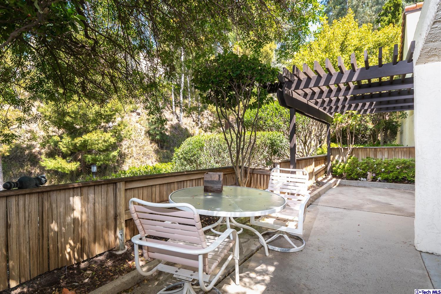 24 Aller Court Glendale, CA 91208 - Photo 29 of 39