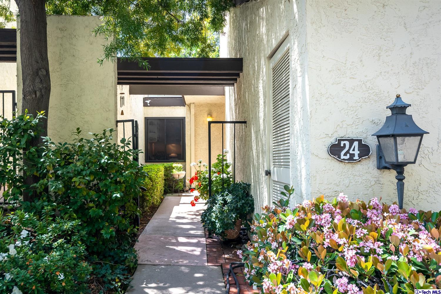 24 Aller Court Glendale, CA 91208 - Photo 4 of 39