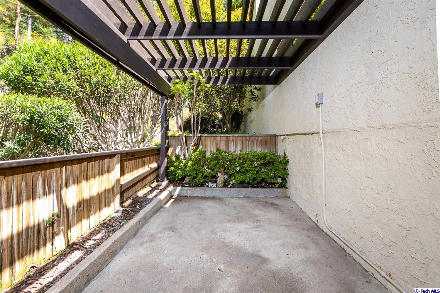 24 Aller Court Glendale, CA 91208 - Photo 31 of 39