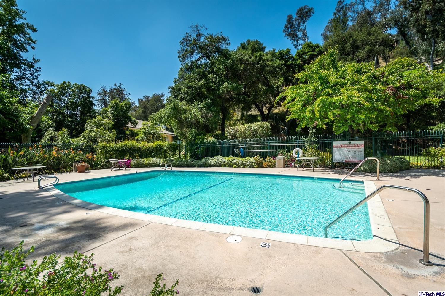 24 Aller Court Glendale, CA 91208 - Photo 38 of 39