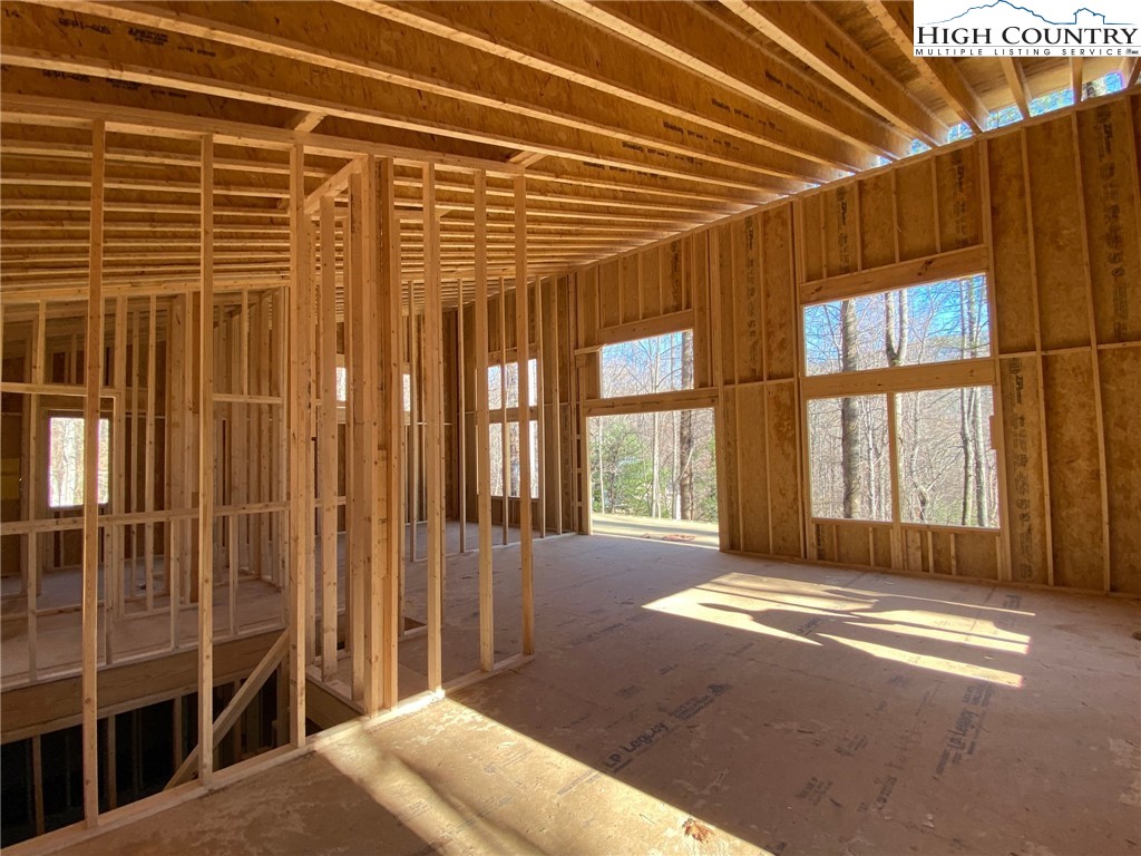 9 Hunnicut Mountain Road Marion, NC 28752 - Photo 10 of 31 Gallery Image 10