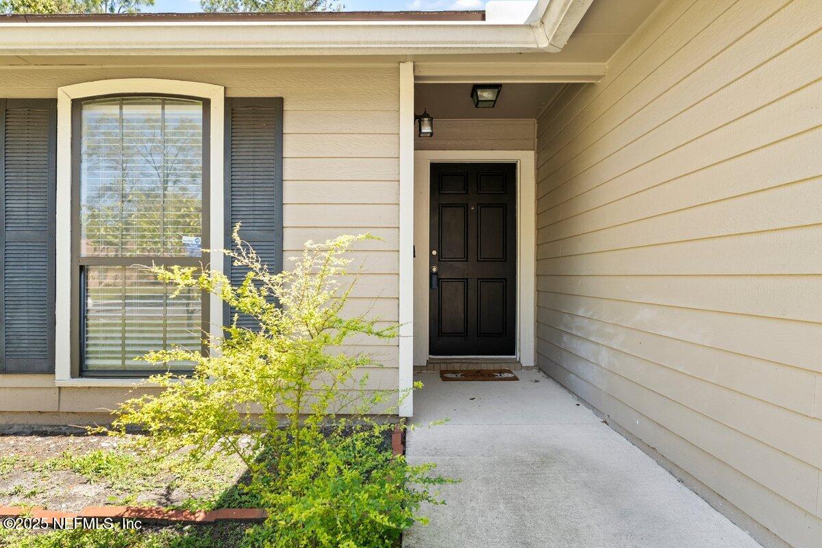 9661 Bayou Bluff Drive Jacksonville, FL 32257 - Photo 5 of 31 WEF03827