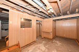 5180 Monches Road Richfield, WI 53017 - Photo 9 of 40 Pmj2b_qQ