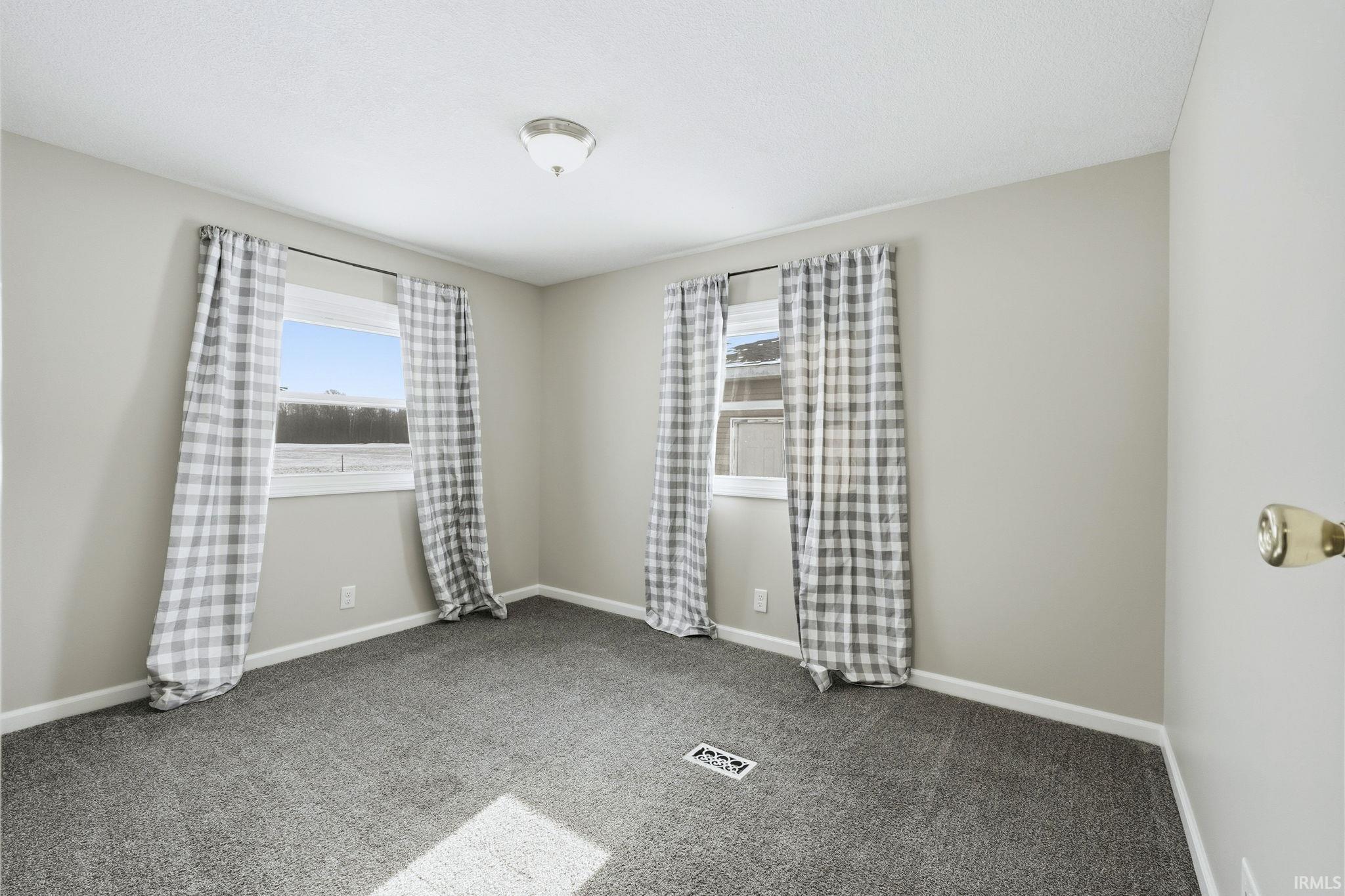 10911 Minnich Road Fort Wayne, IN 46816 - Photo 16 of 27