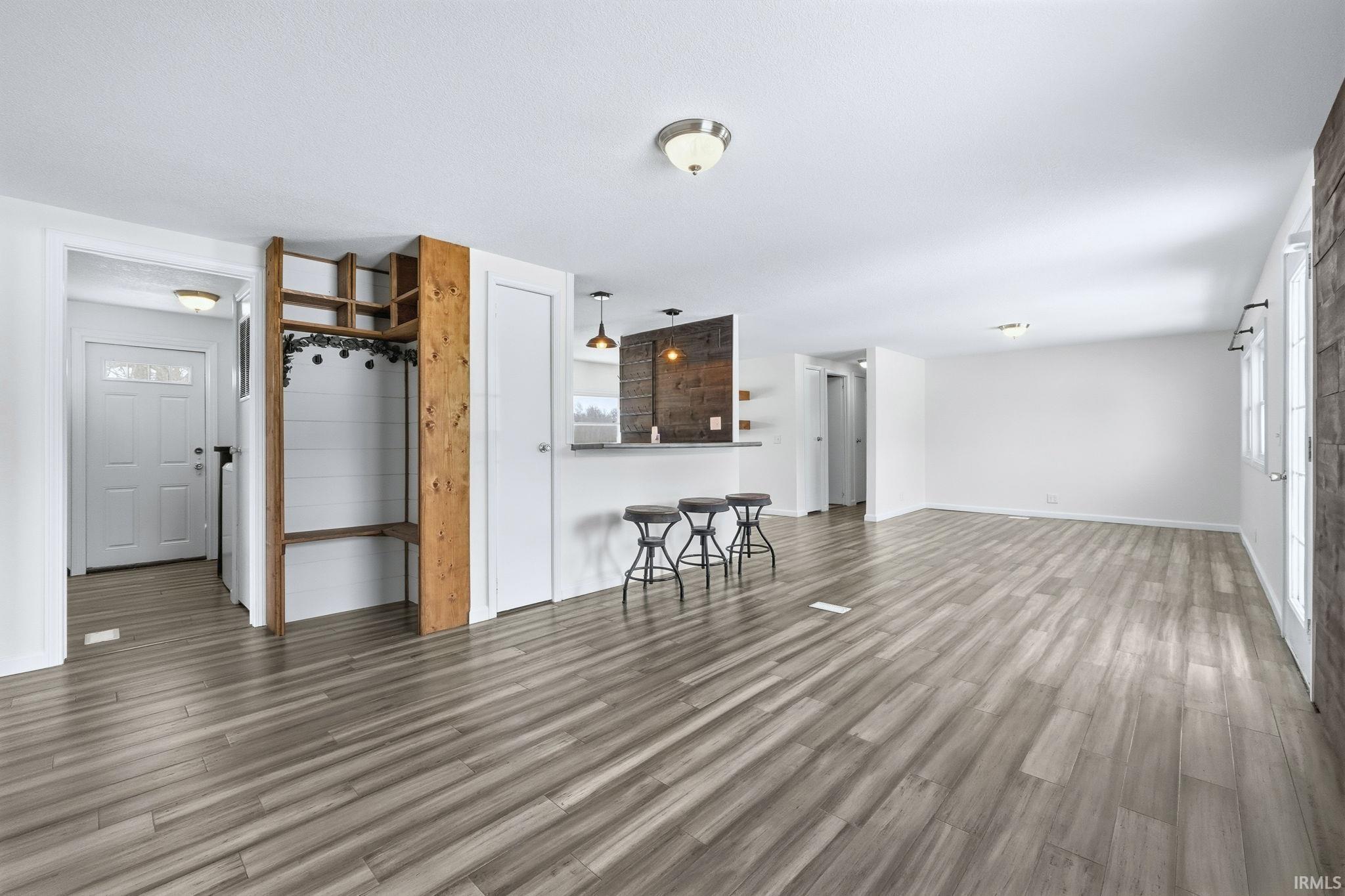 10911 Minnich Road Fort Wayne, IN 46816 - Photo 9 of 27