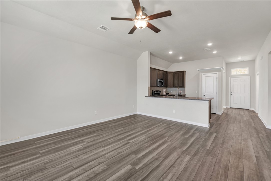 10639 Natural Pond Road Bryan, TX 77845 - Photo 6 of 21