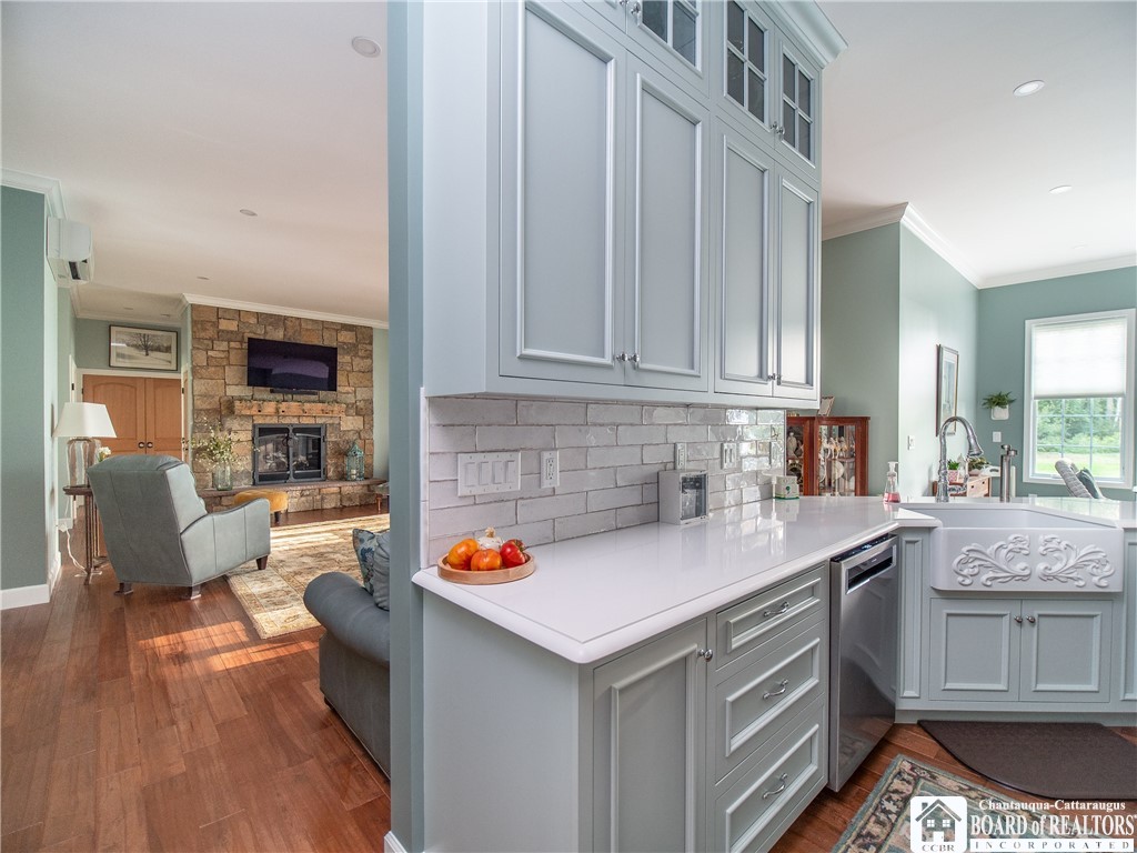 9709 Farel Road Pomfret, NY 14063 - Photo 17 of 46 GOURMET KITCHEN