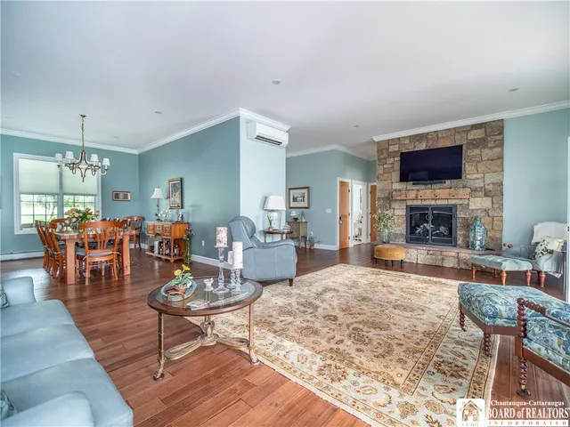 $773,000 | 9709 Farel Road, Pomfret, NY 14063