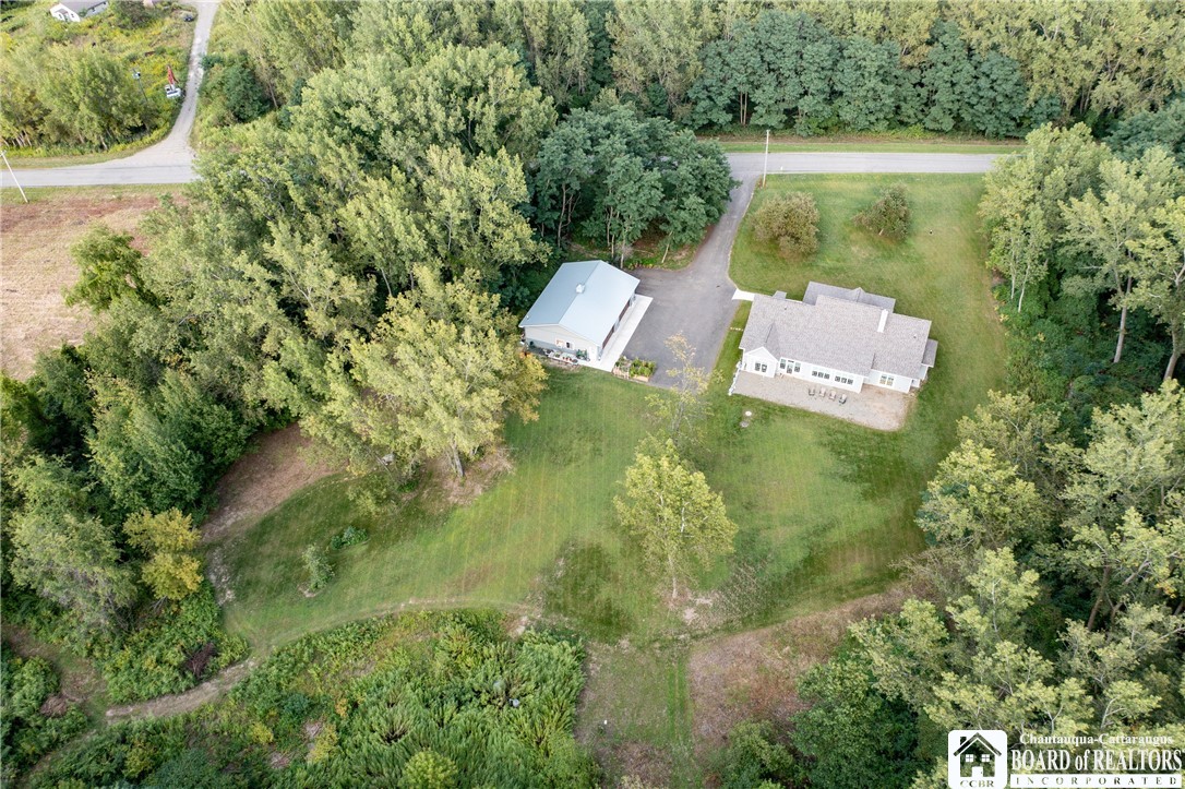 9709 Farel Road Pomfret, NY 14063 - Photo 7 of 46