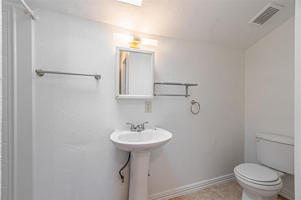 2618 Centerville Road Dallas, TX 75228 - Photo 27 of 35