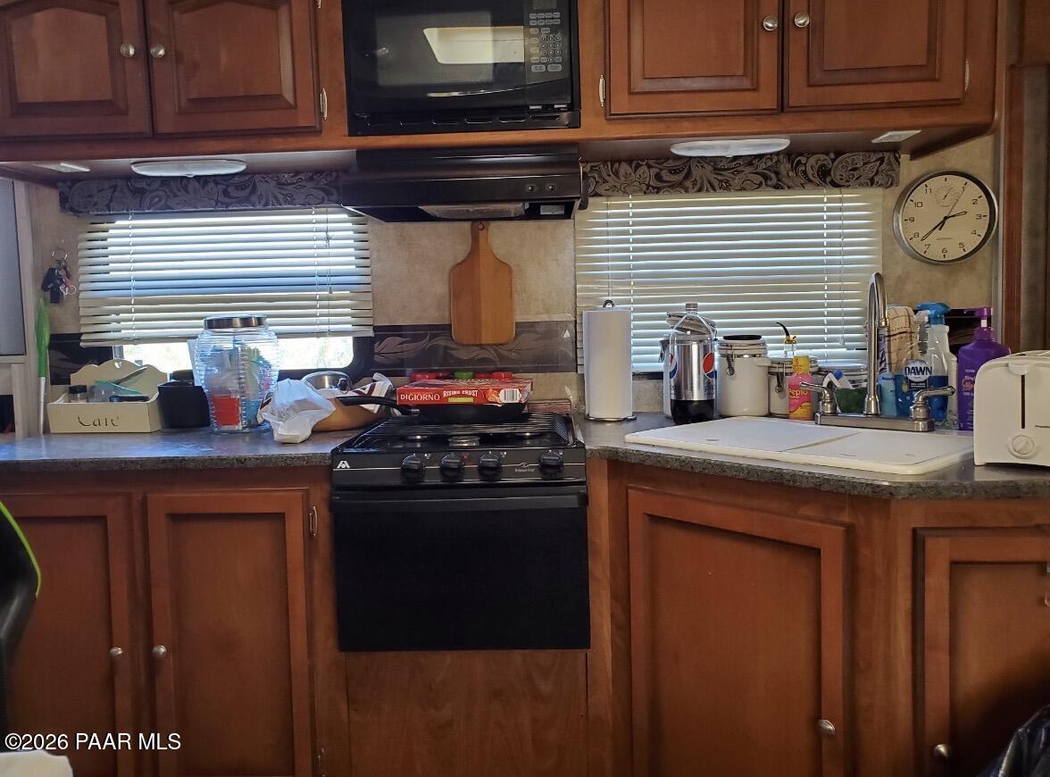 14001 West Pipeline Road Williams, AZ 86046 - Photo 6 of 23 IMG_1557