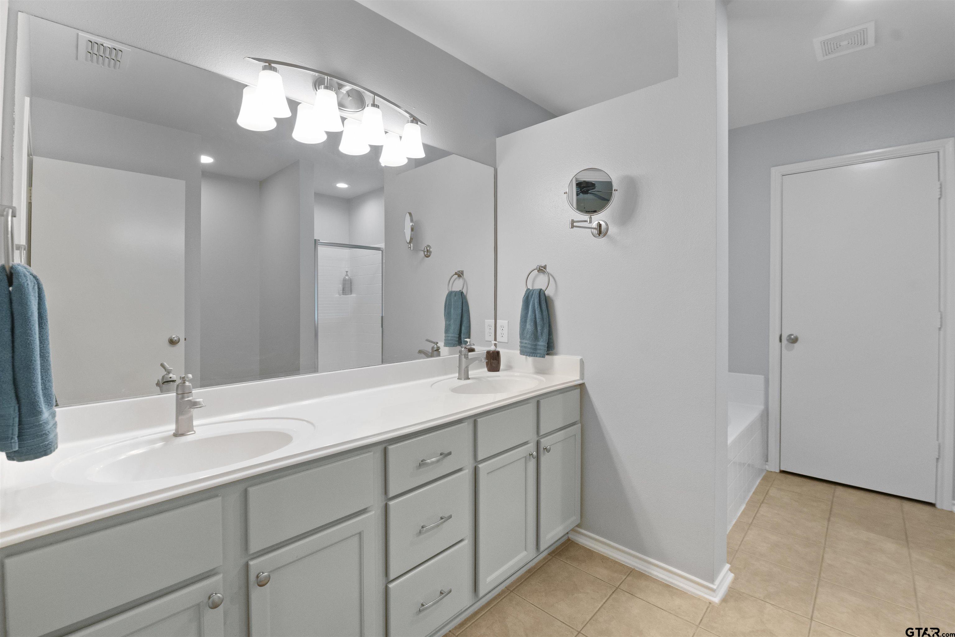 6981 Ranch Hill Drive Flint, TX 75762 - Photo 13 of 36