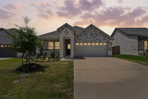 $359,900 | 10637 Brookshire Road, Fort Worth, TX 76126