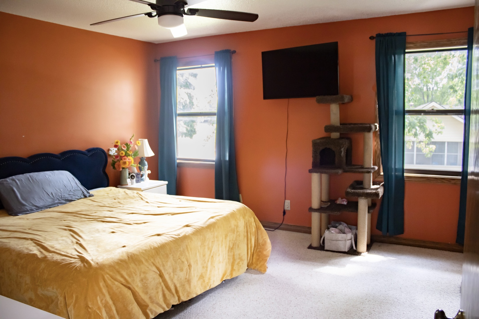 412 Spring Circle Urbana, IL 61802 - Photo 18 of 21 a bedroom with a bed and a flat screen tv