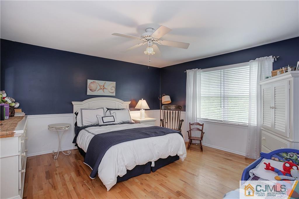 37 Benhardt Road Milltown, NJ 08850 - Photo 17 of 23 Gallery Image 17