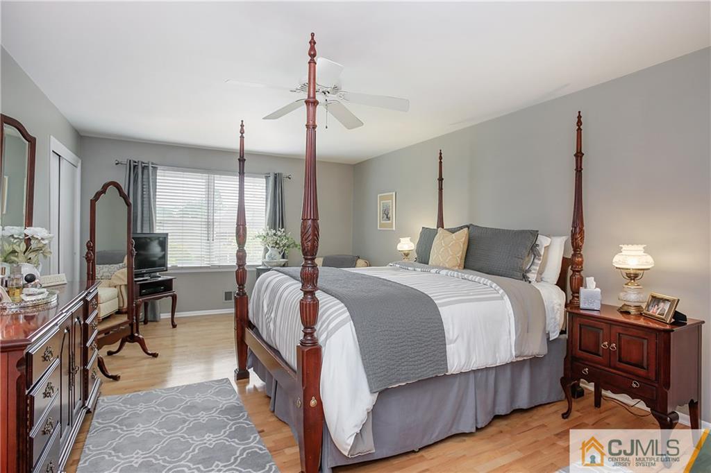 37 Benhardt Road Milltown, NJ 08850 - Photo 19 of 23 Gallery Image 19