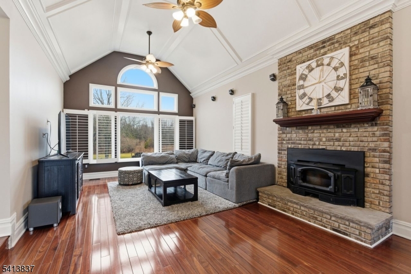 8 Spring Hunter Court Andover, NJ 07821 - Photo 11 of 42