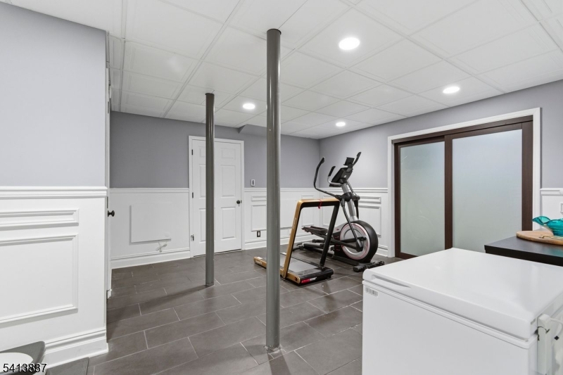 8 Spring Hunter Court Andover, NJ 07821 - Photo 22 of 42