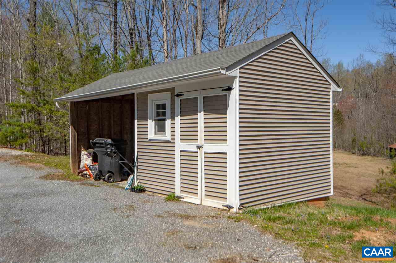 203 Quail Run Amherst, VA 24521 - Photo 41 of 45 a front view of a house with backyard