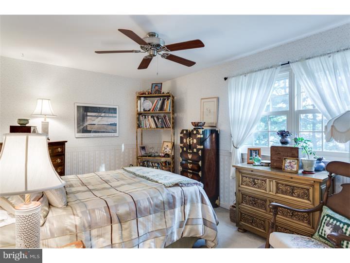 895 Heritage Road Moorestown, NJ 08057 - Photo 16 of 25 Gallery Image 16